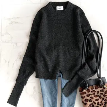 새상품급 클라네 레슬리브 야크 니트탑 그레이