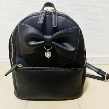 참 장식 리본 백팩