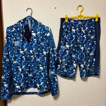 arena [ 한정판 패턴 ] 미키마우스 패턴 자켓 하프 팬츠 블루