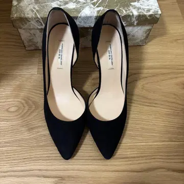 세븐틴투엘브서티 블랙 스웨이드 하이힐 스틸레토