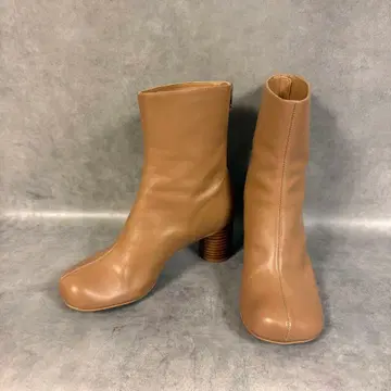 SLOBE 스퀘어토 숏부츠