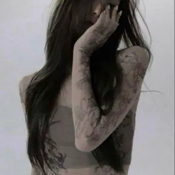 melt the lady lily tattoo tops 시어 탑