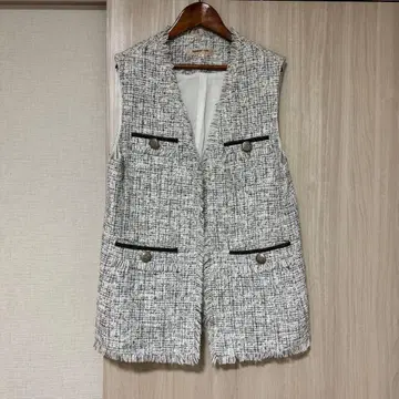 [ 새상품급 ] Apuweiser-riche 트위드 베스트