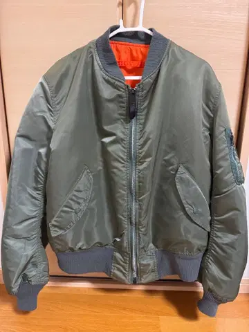 미국제 ALPHA INDUSTRIES MA-1 L 세이지 그린 USA