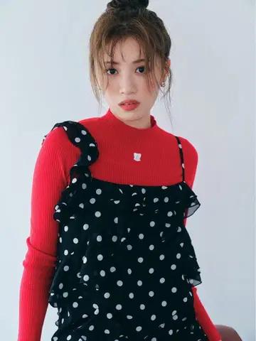 FURFUR 퍼퍼 리본 자수 리브 니트탑