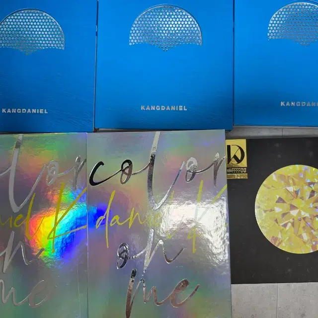 강다니엘 단순 개봉 앨범 6장 일괄 판매