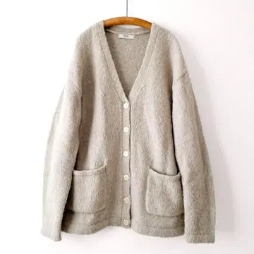 RCW 캐널진 모헤어라이크 니트 가디건 루즈핏 베이지
