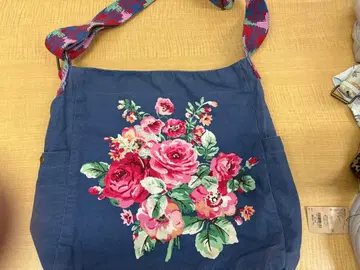 캐스 키드슨 꽃무늬 캔버스 숄더백