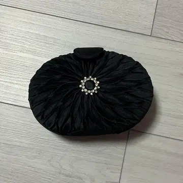 블랙 플리츠 파티 백