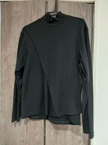 에토센스 레이어드 티셔츠