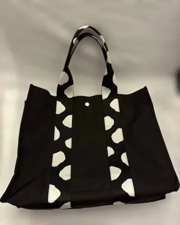 이아 파피요네 달마시안 토트백