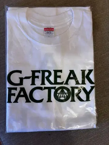 미개봉 새상품 G-FREAK FACTORY 셔츠 (화이트, 블랙)