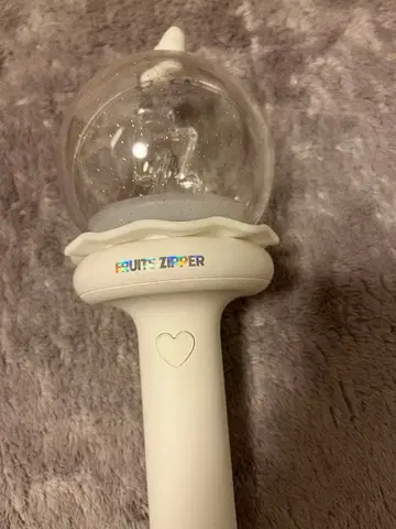 FRUITS ZIPPER 공식 팬 라이트 화이트