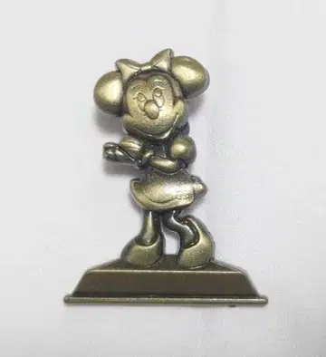 디즈니 월드 연간 이용권 미니 브론즈 조각 핀 배지