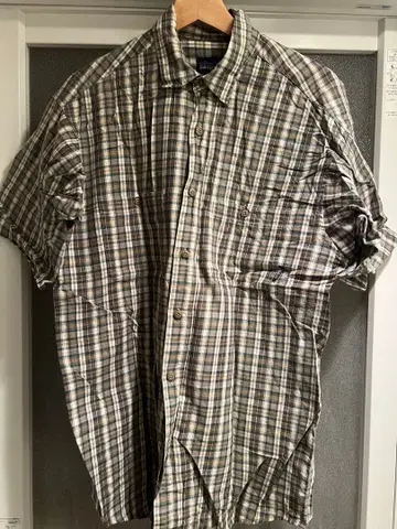 구제 의류 patagonia 체크 무늬 반팔 셔츠