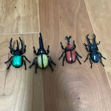 아니아 4종 세트