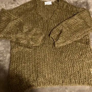 클라네 올리브 스웨터