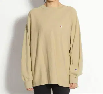 새상품급*니코앤드 구매*Champion*리버스 위브 제품 염색 맨투맨