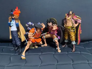 [원피스] 묶음 판매 피규어 4체 세트