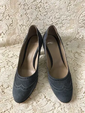 새상품 3.9만 ITALY 체네데라 CENEDELLA 염소가죽 펌프스