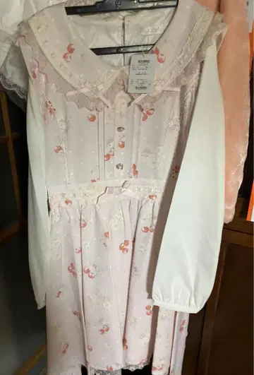 Liz Lisa 마이멜로디 체리 패턴 원피스 사이즈 2