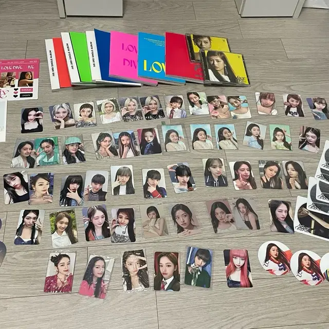 아이브 IVE 앨범 및 포카 51장 일괄판매