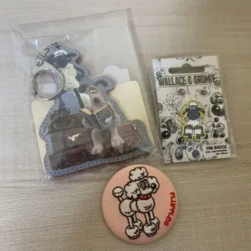 숀더쉽 전시회 키링 월레스와 그루밋 핀즈 캔뱃지