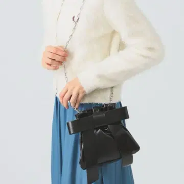 Ray BEAMS/리본 체인 백