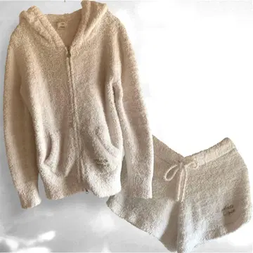 젤라또피케 ( F ) 새상품급*보더 무늬*폭신폭신 룸웨어*상하의 세트