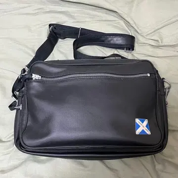 러기지 라벨 파랑 바츠 숄더 블랙