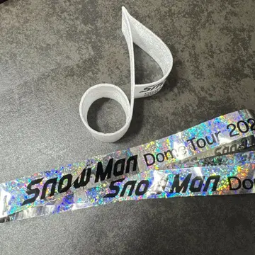 SnowMan LIVE TOUR ON 후쿠오카 공연 은색 테이프 음표