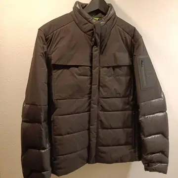 BOSS 블랙 다운 자켓