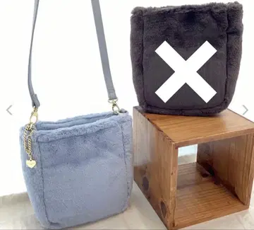 [ 미사용 새상품 ] FEILER 래브러리 인조 모피 숄더백