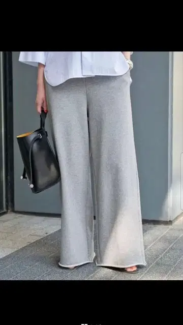 Spick & Span 스픽 앤 스팬 맨투맨 루즈 팬츠