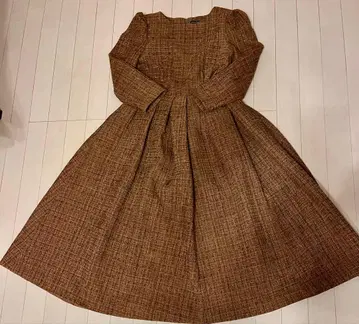 SEVEN TEN 트위드 턱 원피스 s