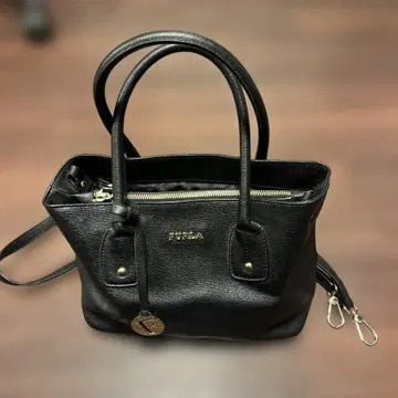 FURLA 블랙 숄더백