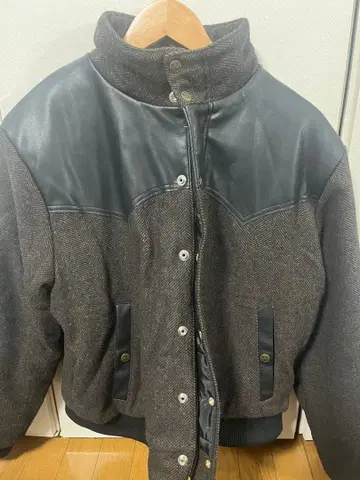 Noen 가죽 요크 충전솜 트위드 자켓