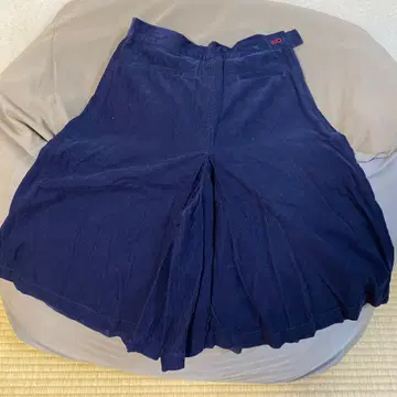 INES DE LA FRESSANGE 네이비 큐롯