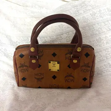 MCM 모노그램 비세토스 패턴 핸드백 미니 보스턴