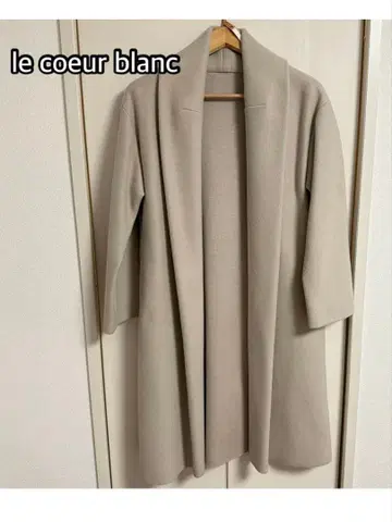 le coeur blanc 롱 코트 노카라