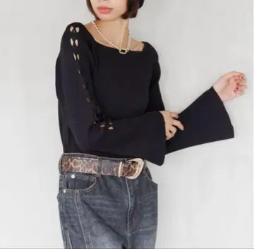 택 포함 새상품 PAGEBOY 페이지 보이 크로스 슬리브 스퀘어 풀오버