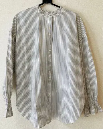 쉽스 스트라이프 긴팔 셔츠 프릴 옷깃 블라우스