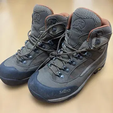 sirio 트레킹 등산화 25.0