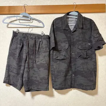 다크 그레이 야자수 패턴 셋업