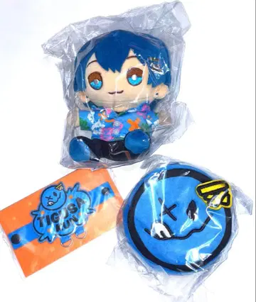 AMPTAK x COLORS 치구사 군 봉제 인형 파우치