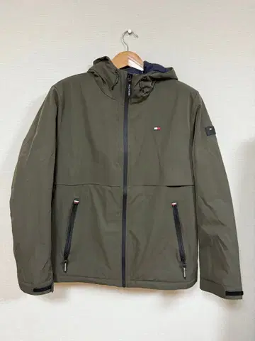 TOMMY HILFIGER 후드 부착 마운틴 후드티 L 올리브