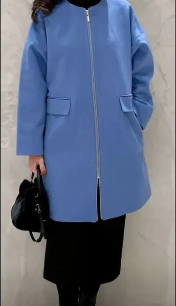 M.PREMIER 플라넬 비버 집업 코트