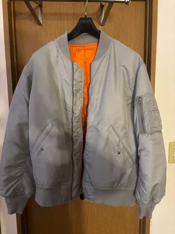 그레이 MA-1 자켓 오렌지 안감