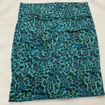 청록색 레오파드 무늬 타이트 스커트 구제 의류 JUSTONE