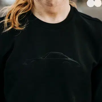 포르쉐 911 실루엣 자수 맨투맨 XL